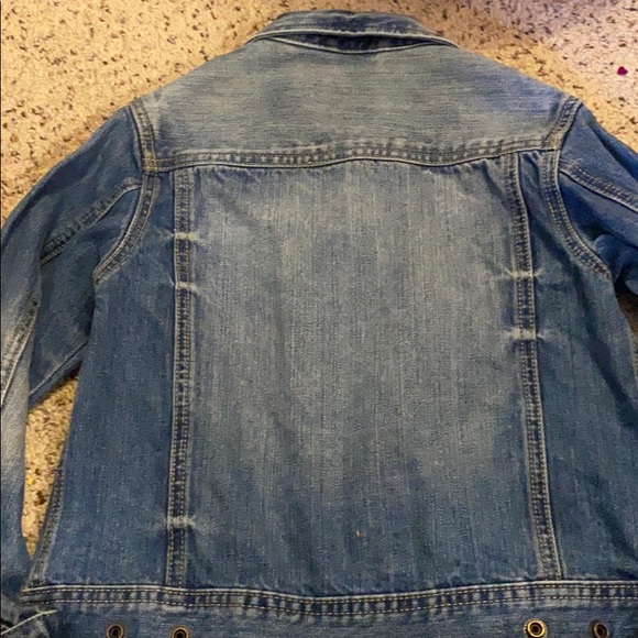 Jean jacket - Picture 2 of 3
